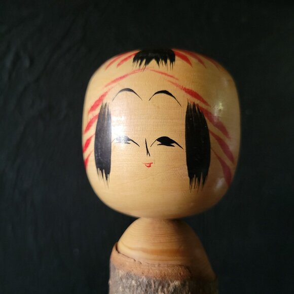 Vtg Handcrafted Japanese Kokeshi Doll Natural Wood Trunk Body Signed by Artist - Picture 2 of 9